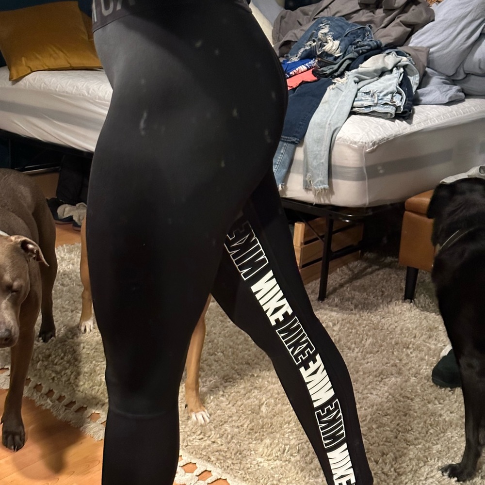 Nike Pro leggings